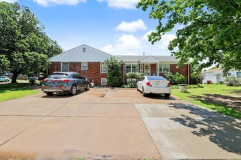 0 E Penley Dr, Wichita, KS 67218