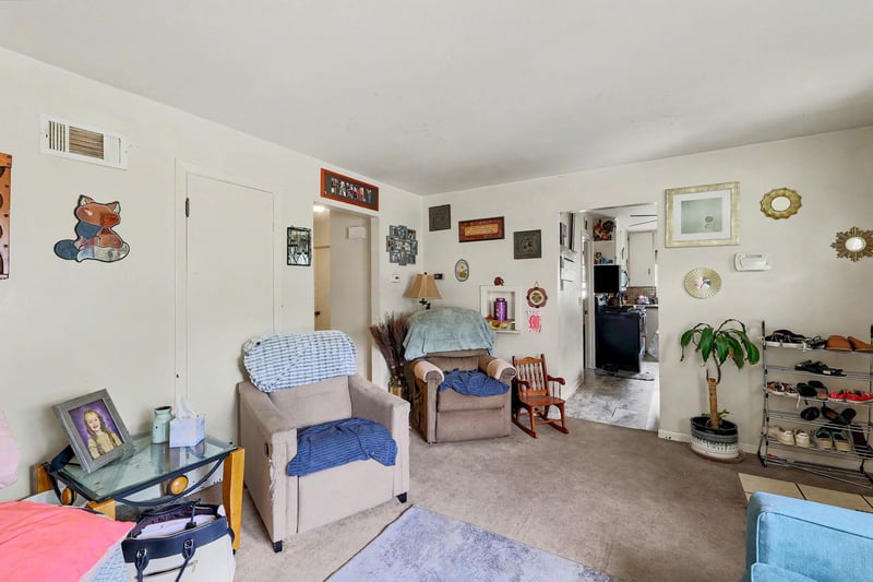 3421 - 3423 E Penley Dr, Wichita, KS 67218