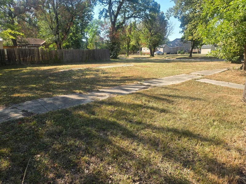 1700 Gabriel Ave, Parsons, KS 67357