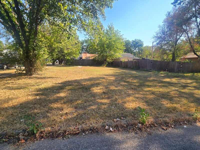 1700 Gabriel Ave, Parsons, KS 67357