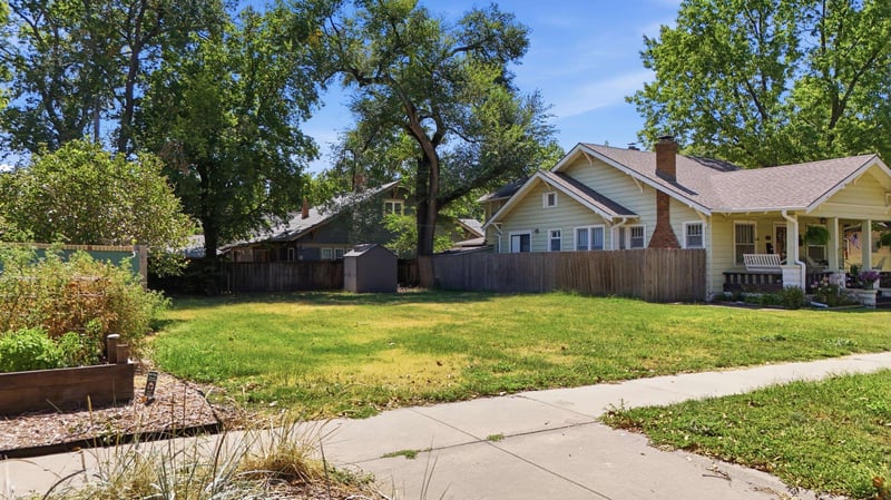 917 W Riverside, Wichita, KS 67203