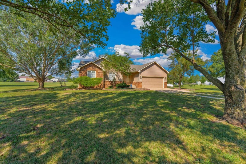 1411 N Fortner Rd, Peck, KS 67120