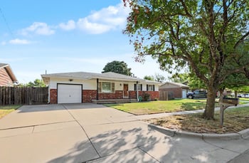 1946 W Greenfield St, Wichita, KS 67207