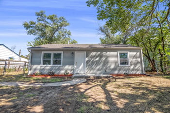4530 S Juniper St, Wichita, KS 67216