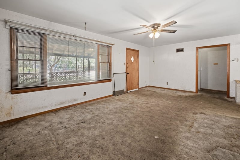 3259 N Coolidge Ave, Wichita, KS 67204-4250