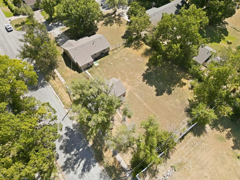 2755 N Richmond, Wichita, KS 67204