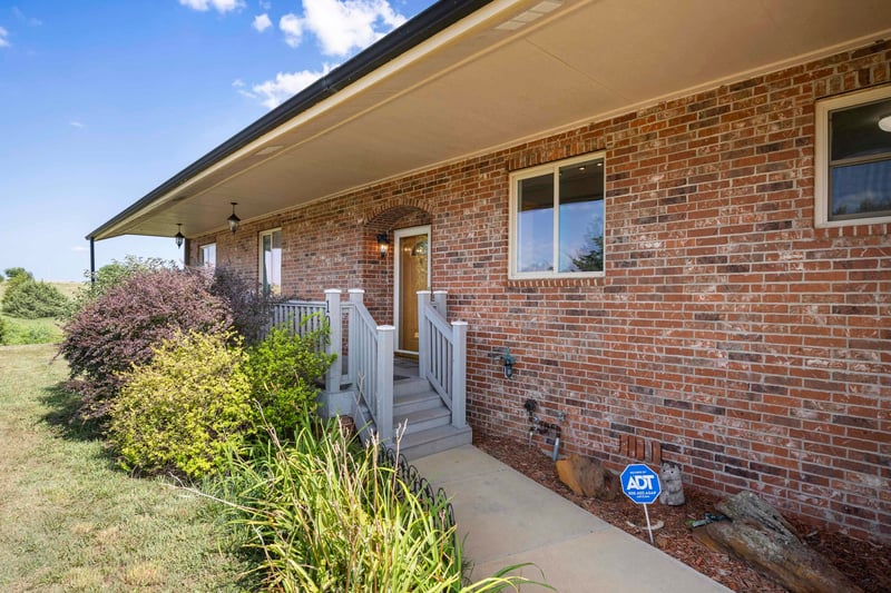 105 Jet Cir, Brookville, KS 67425