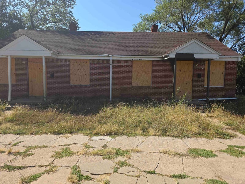 1028 N Estelle Ave, Wichita, KS 67214