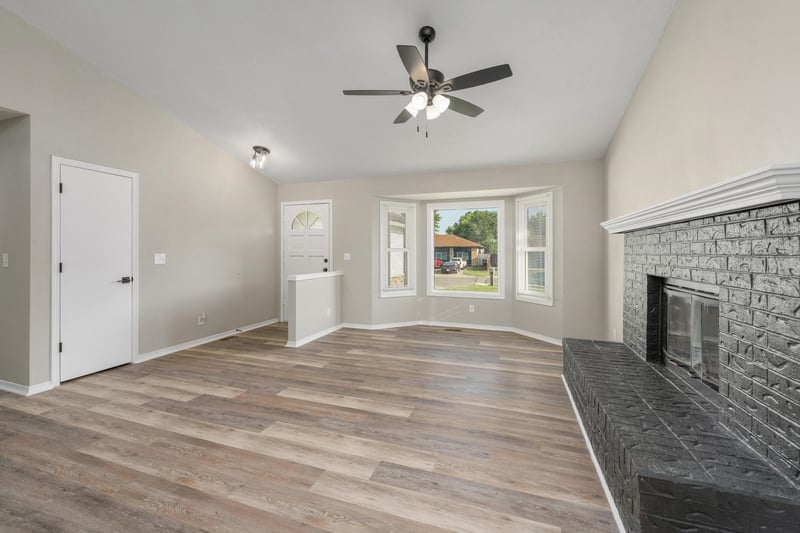 523 W Maywood St, Wichita, KS 67217
