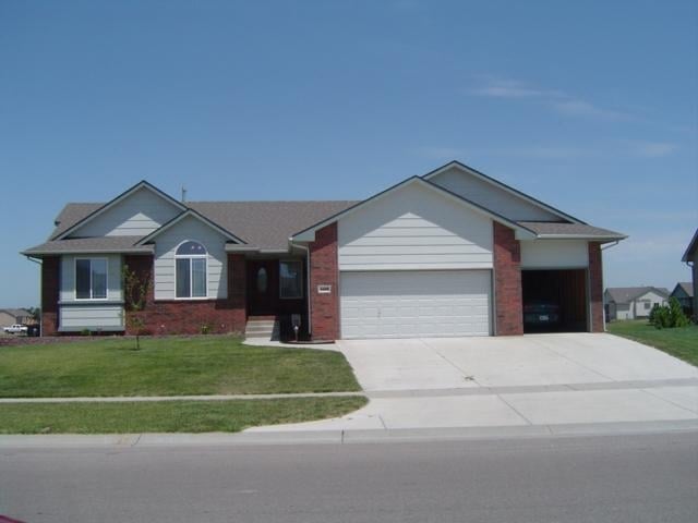 6408 W 34th, Wichita, KS 67205