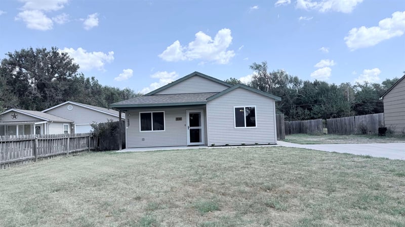 530 N Elder, Wichita, KS 67212