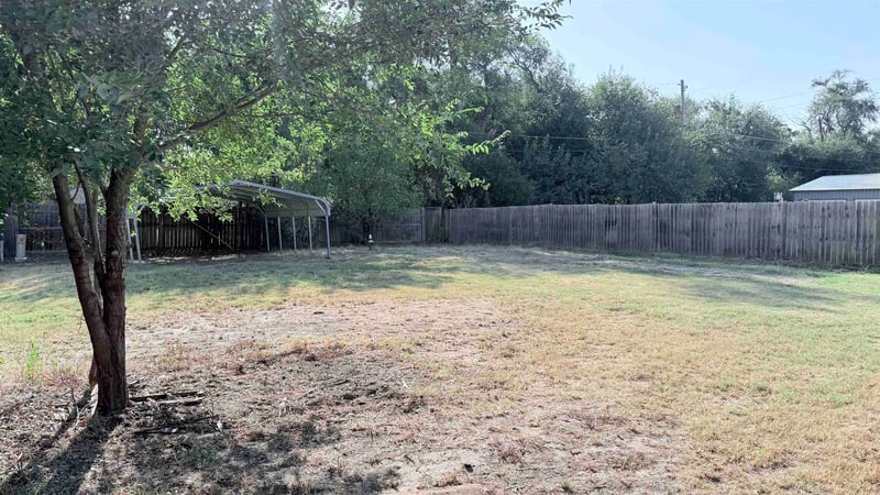 530 N Elder, Wichita, KS 67212