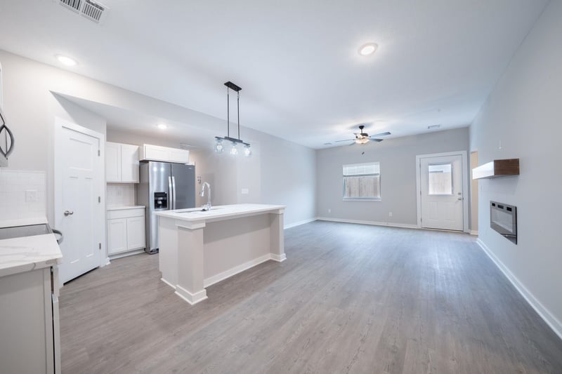11990 W Wildwood St Unit #100 Unit #200, Wichita, KS 67215