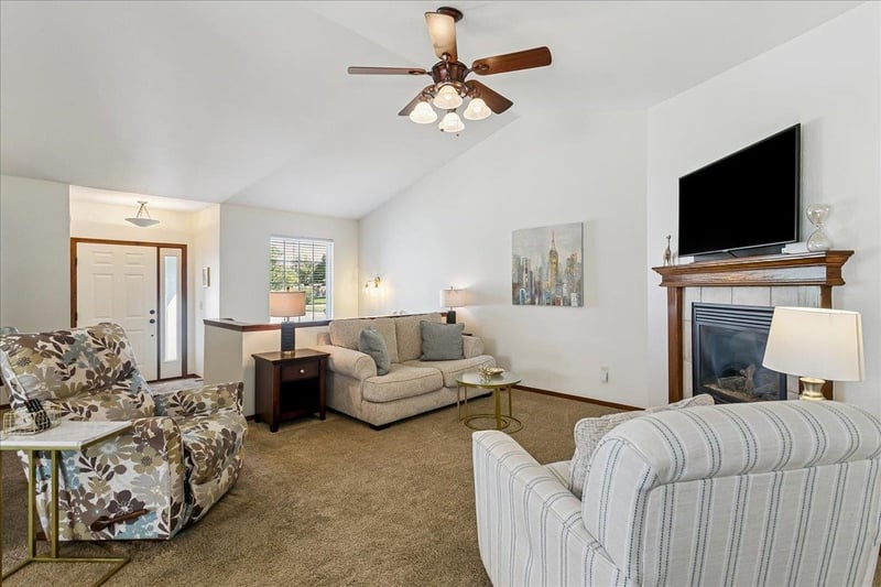 623 W Autumn Ridge Ct, Andover, KS 67002