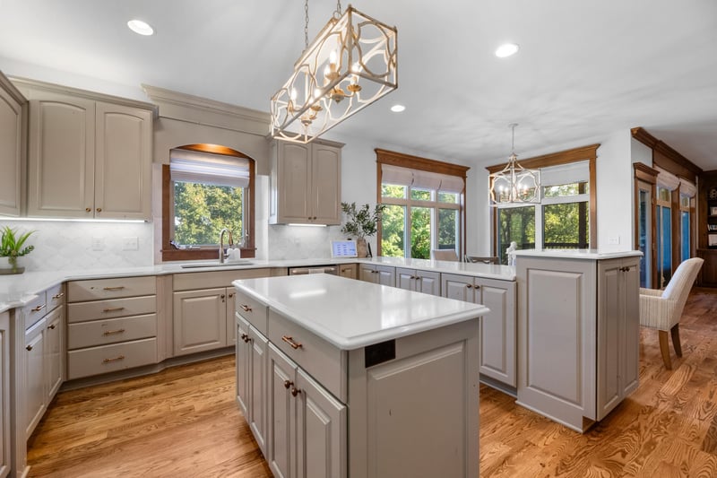 1502 Chaumont Cir, Andover, KS 67002