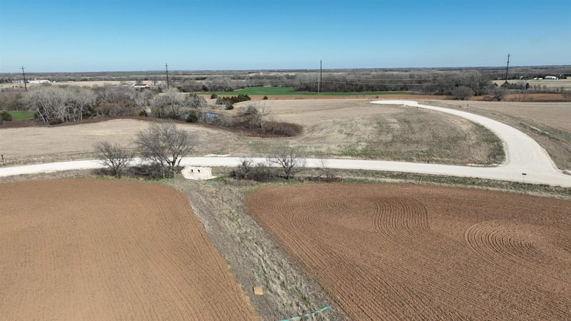 0000 Sierra Ridge Cir Lot 8 Block A Grass Valley Estates, Garden Plain, KS 67050
