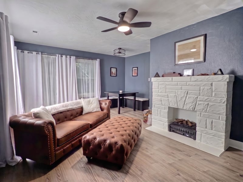 1922 N Grove, Wichita, KS 67214