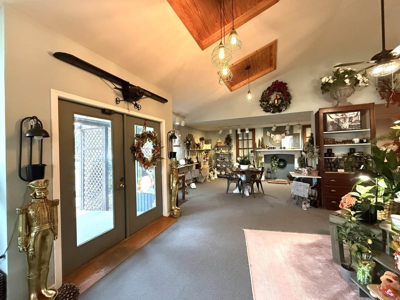 421 N Spruce St, Abilene, KS 67410