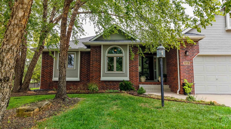 2525 W Keywest St, Wichita, KS 67204