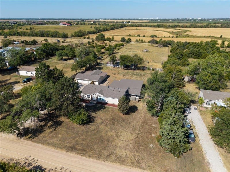 3521 S 137th St E, Wichita, KS 67232