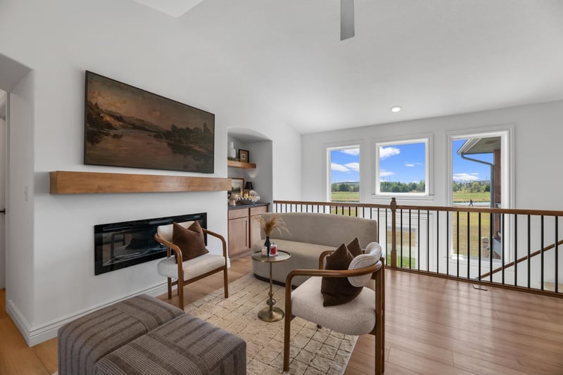 5484 N Toben Dr, Bel Aire, KS 67226
