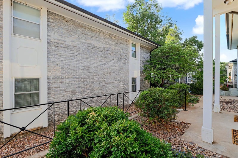 725 N Stackman Dr #3, Wichita, KS 67203
