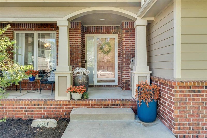 13612 W Highland Springs Ct, Wichita, KS 67235