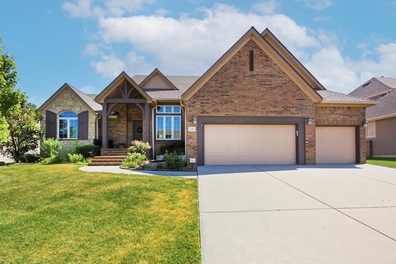 13407 E Mainsgate St, Wichita, KS 67228