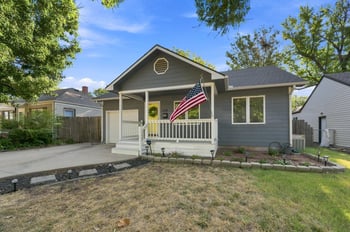 630 N Parkwood Ln, Wichita, KS 67208