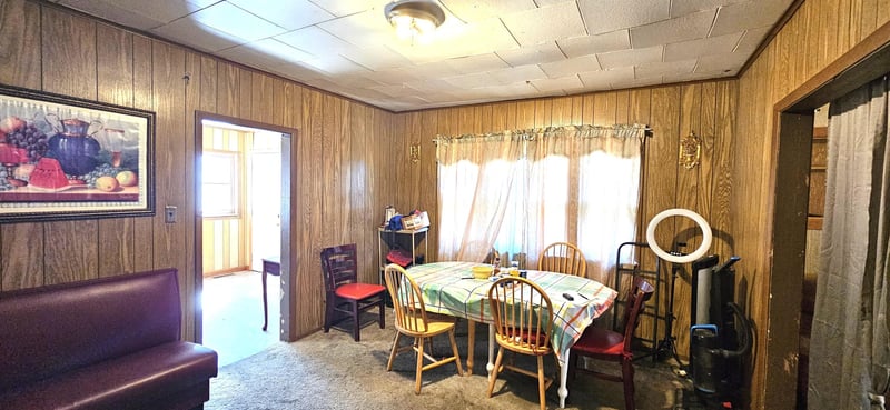 1320 N Summit St, Arkansas City, KS 67005