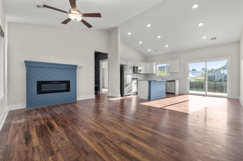 316 N Deer Run Ave, El Dorado, KS 67042