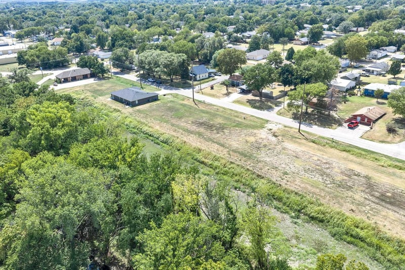 Block 1 Lots 1 6 8 9 Timber Creek Addition, Wellington, KS 67052