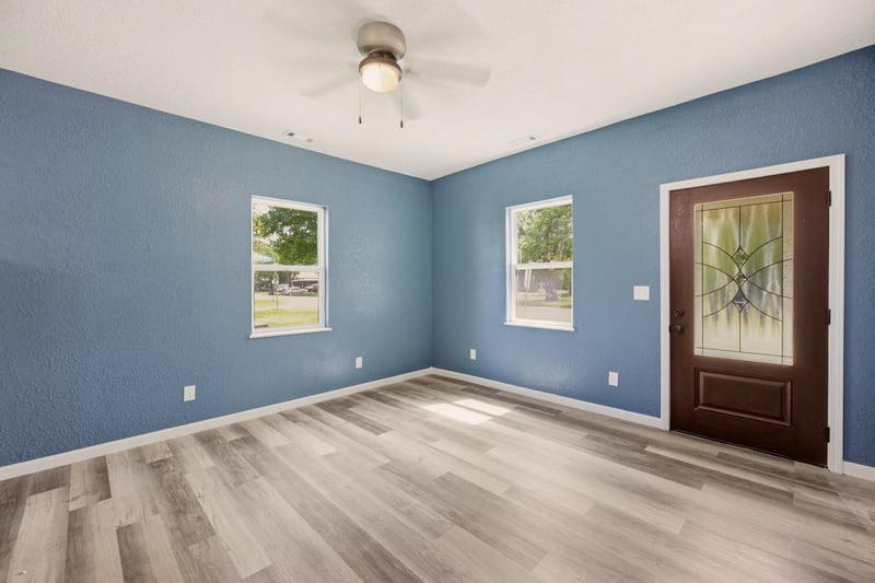 305 S Reno, Burrton, KS 67020