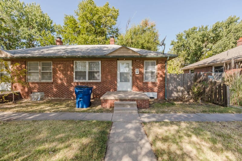 2407 - 2409 S Ellis, Wichita, KS 67216