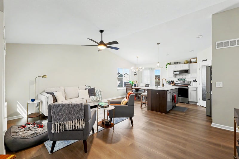 4368 N Rutgers Cir, Maize, KS 67101