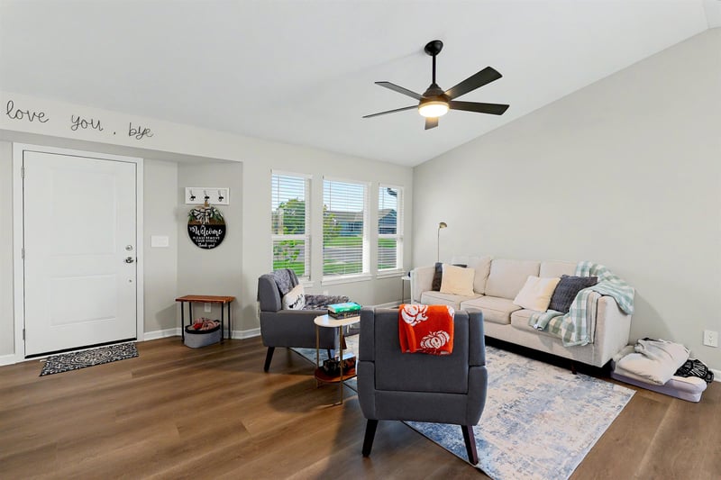 4368 N Rutgers Cir, Maize, KS 67101