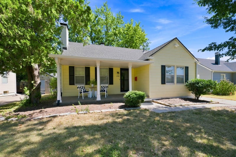 248 S Pinecrest St, Wichita, KS 67218-1619