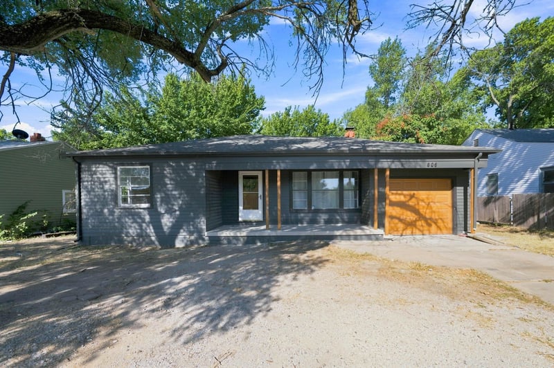 809 N Oliver Ave, Wichita, KS 67208