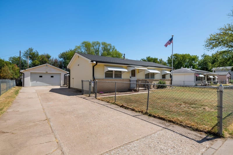 758 N Doris, Wichita, KS 67212