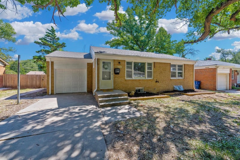 1138 S Waverly, Wichita, KS 67218