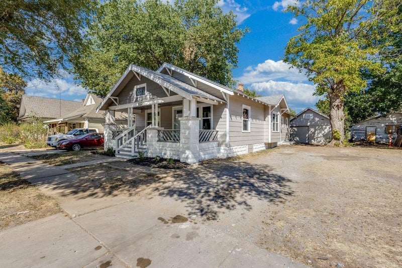 722 S Ida, Wichita, KS 67211