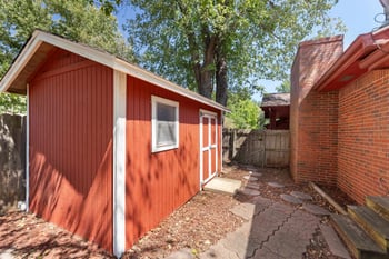 1337 N Denene Ln, Wichita, KS 67212