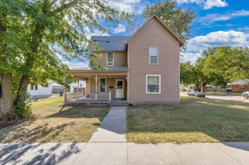 501 Old Main St, Newton, KS 67114