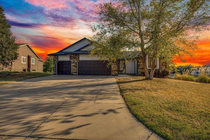 4766 N Canterbury, Park City, KS 67219