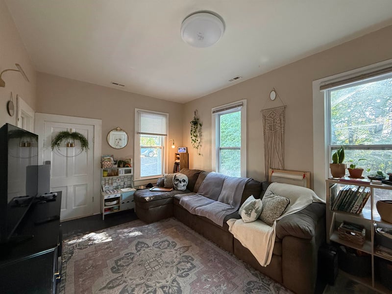 619 E C, Kingman, KS 67068