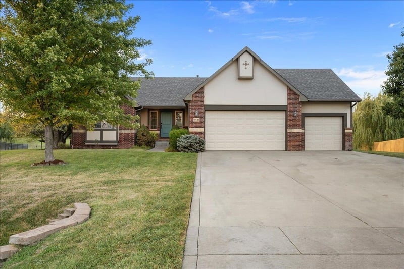 3621 Summerchase, Rose Hill, KS 67133