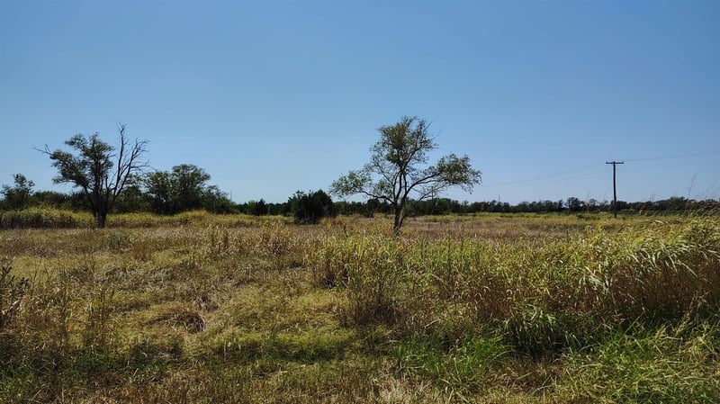 555 E 77th Ave North, Wellington, KS 67152