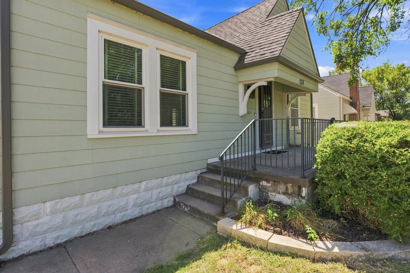 238 S Richmond Ave, Wichita, KS 67213