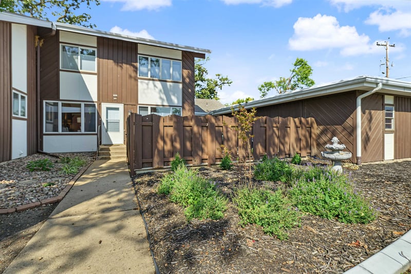 124 S Oakdale Ave A2 A2, Salina, KS 67401