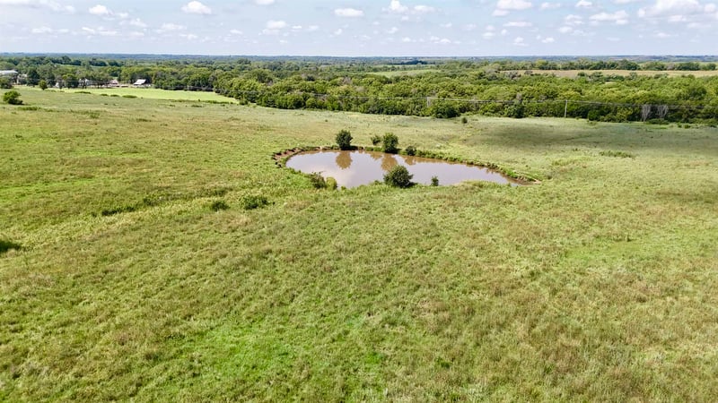 SEc of NW Hoch Rd & Nw 94th St Tract 1, Silver Lake, KS 66539